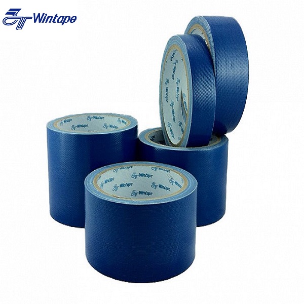 สีน้ำเงิน