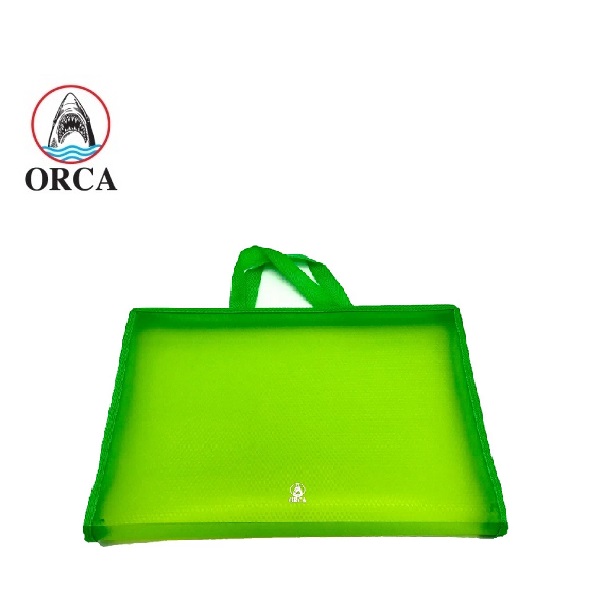 สีเขียว